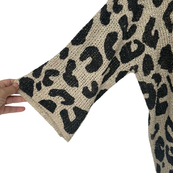 Mud Pie Leopard Print V-Neck Loose Fit Knit Sweater S/M - Picture 4 of 8